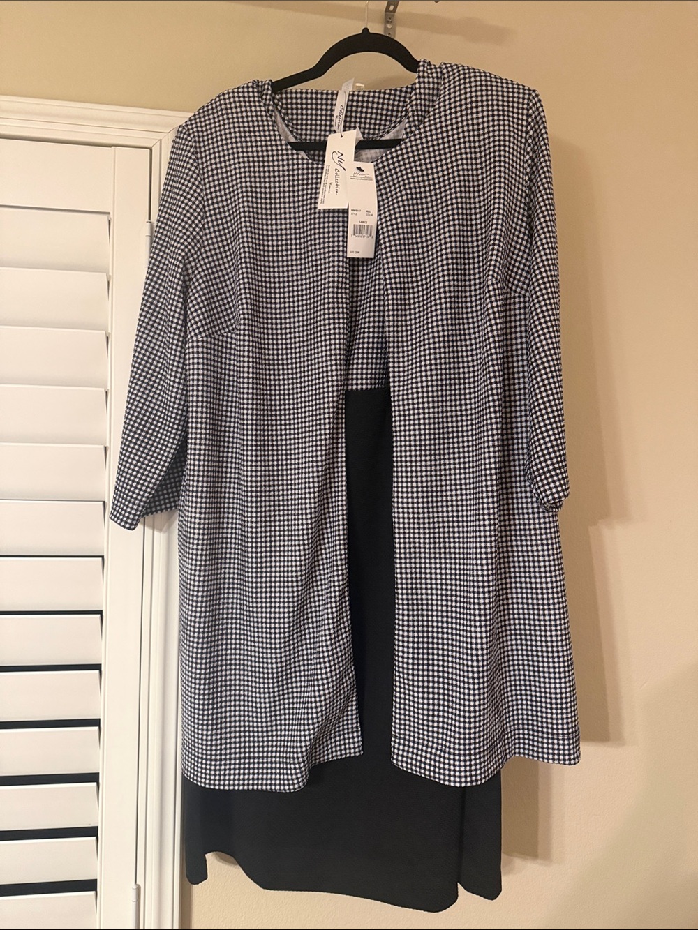 NY Collection Black & White Gingham Open-Front Tunic